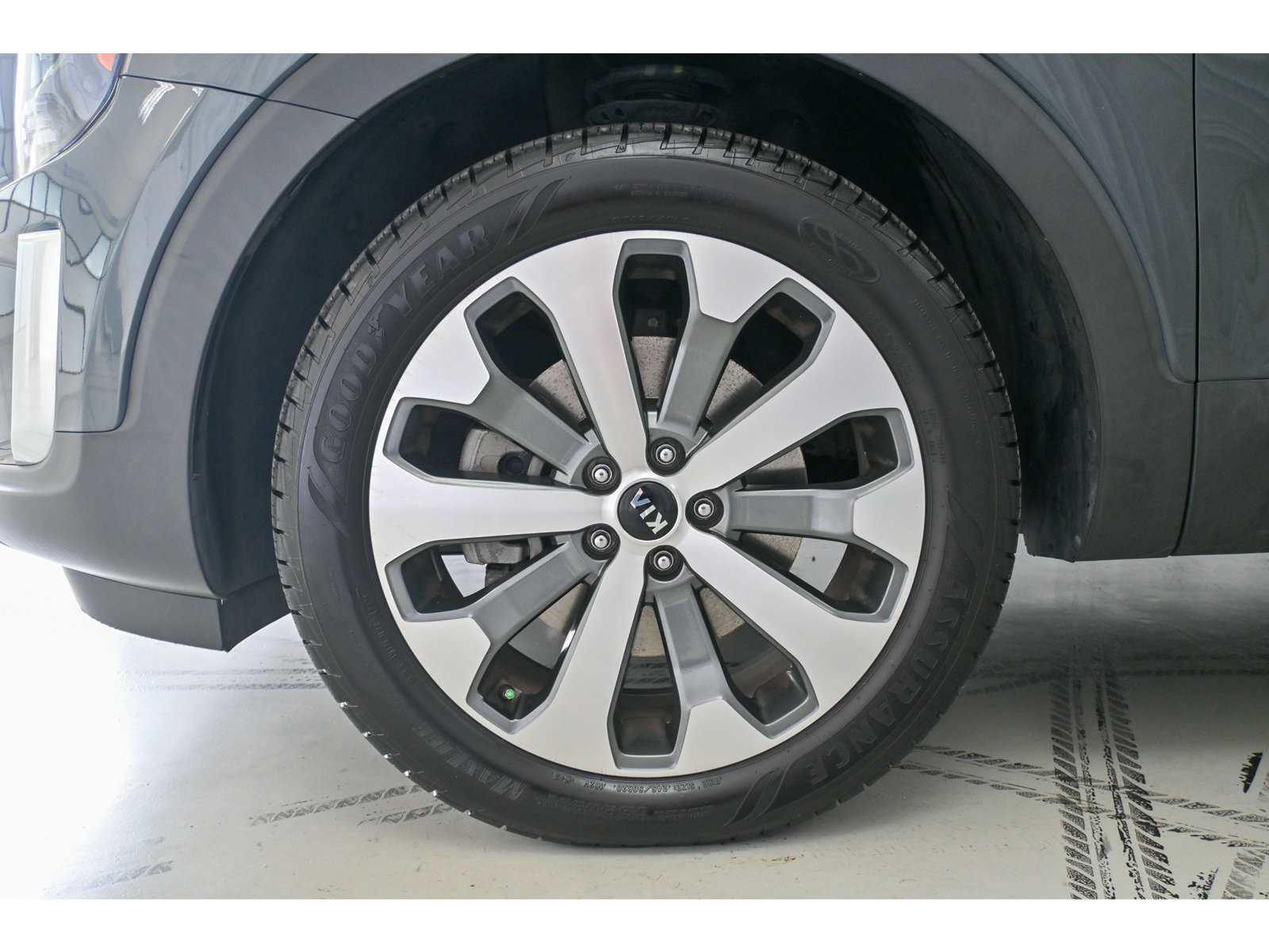 Used 2020 Kia Telluride S AWD/4WD image 25