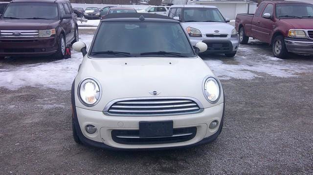 Used 2012 MINI Cooper Convertible image 6