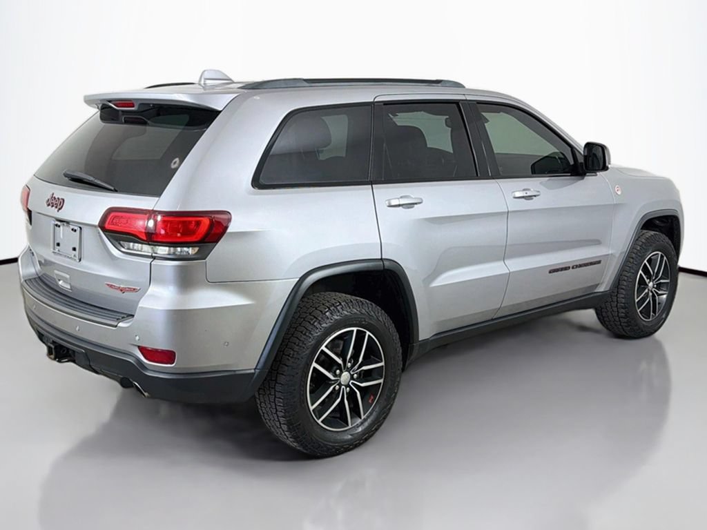 Used 2018 Jeep Grand Cherokee Trailhawk w/ Trailhawk Luxury Group AWD/4WD image 15