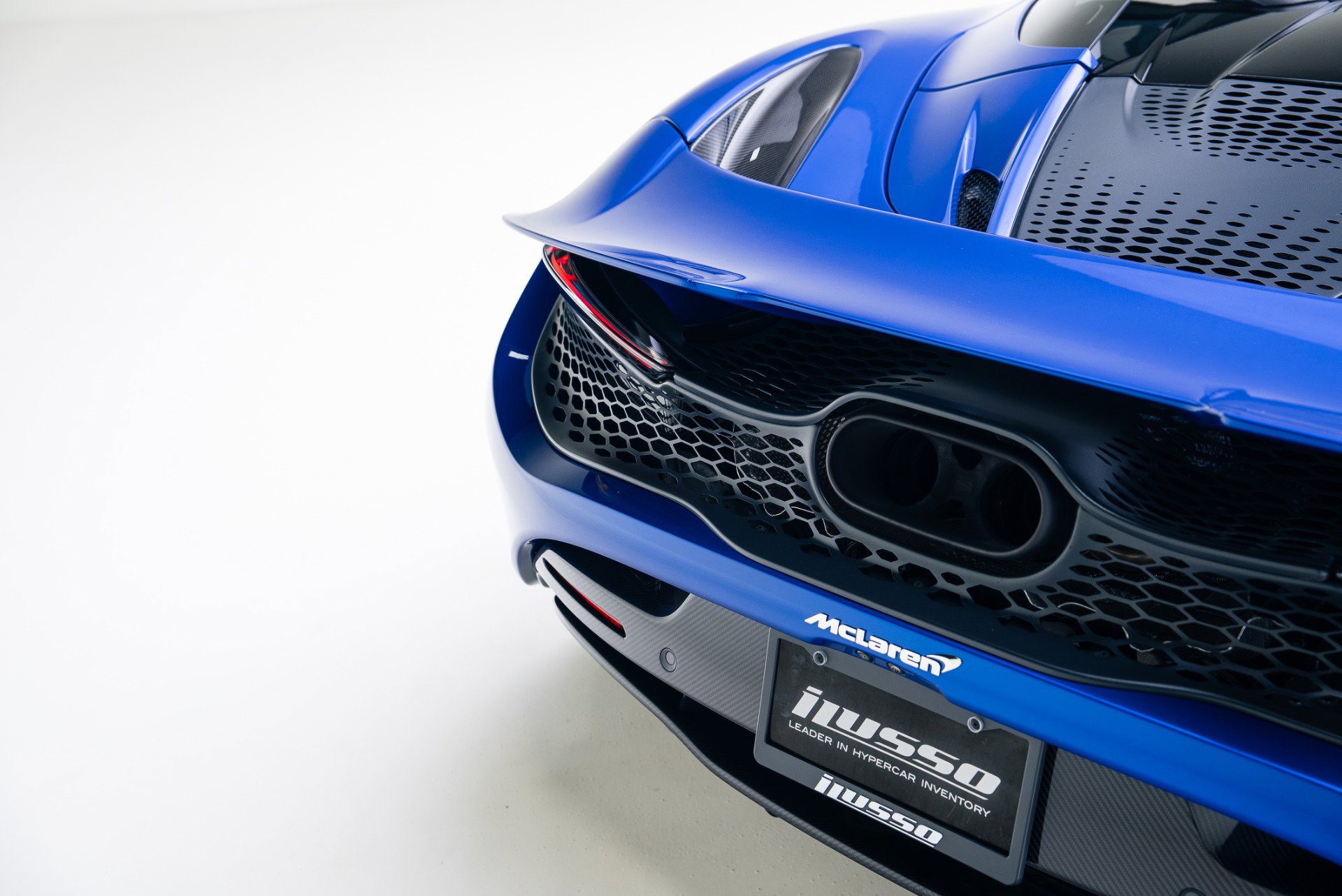 Used 2024 McLaren 750S Spider image 27