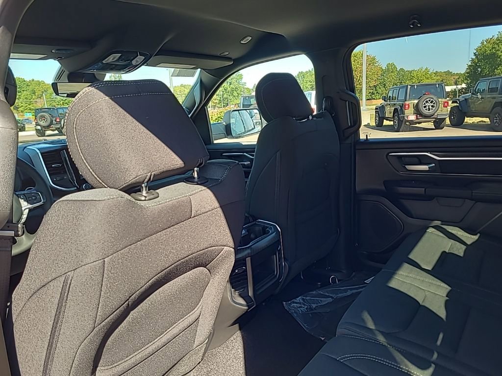 New 2026 RAM 1500 Big Horn AWD/4WD image 16