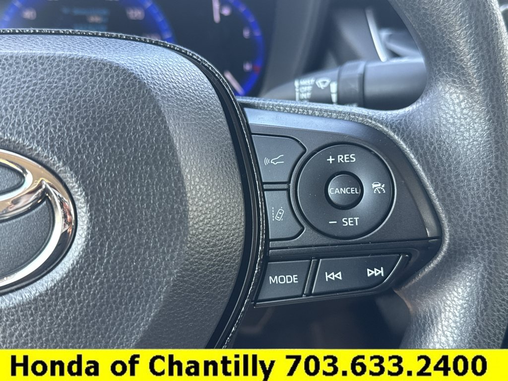 Used 2021 Toyota Corolla LE w/ Carpet Mat Package (TMS) FWD image 13