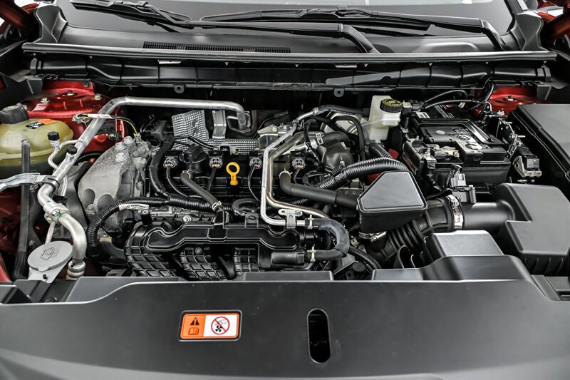 Used 2024 Mitsubishi Outlander ES AWD/4WD image 11
