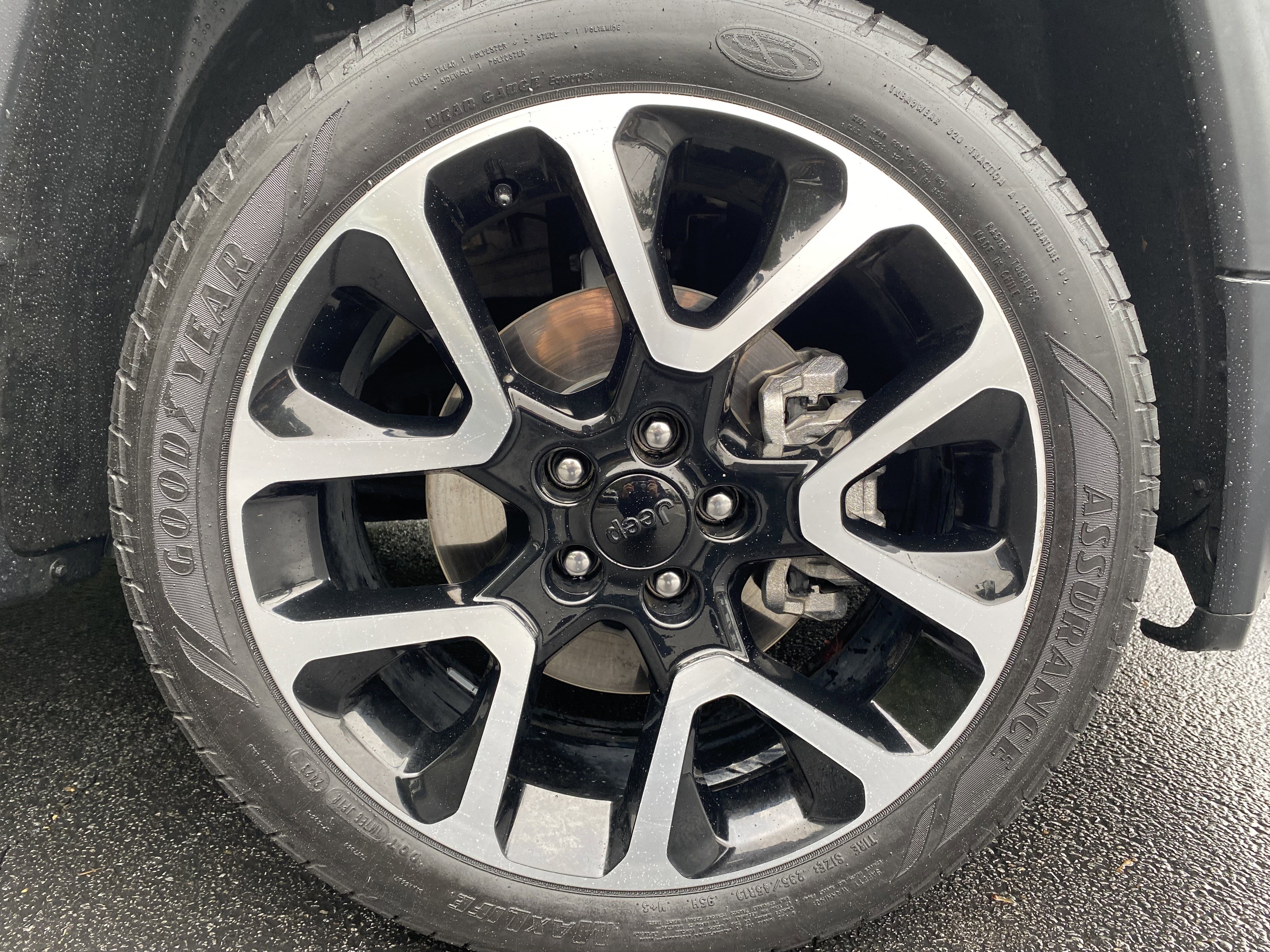 Used 2021 Jeep Compass Limited w/ Sun and Sound Group image 13