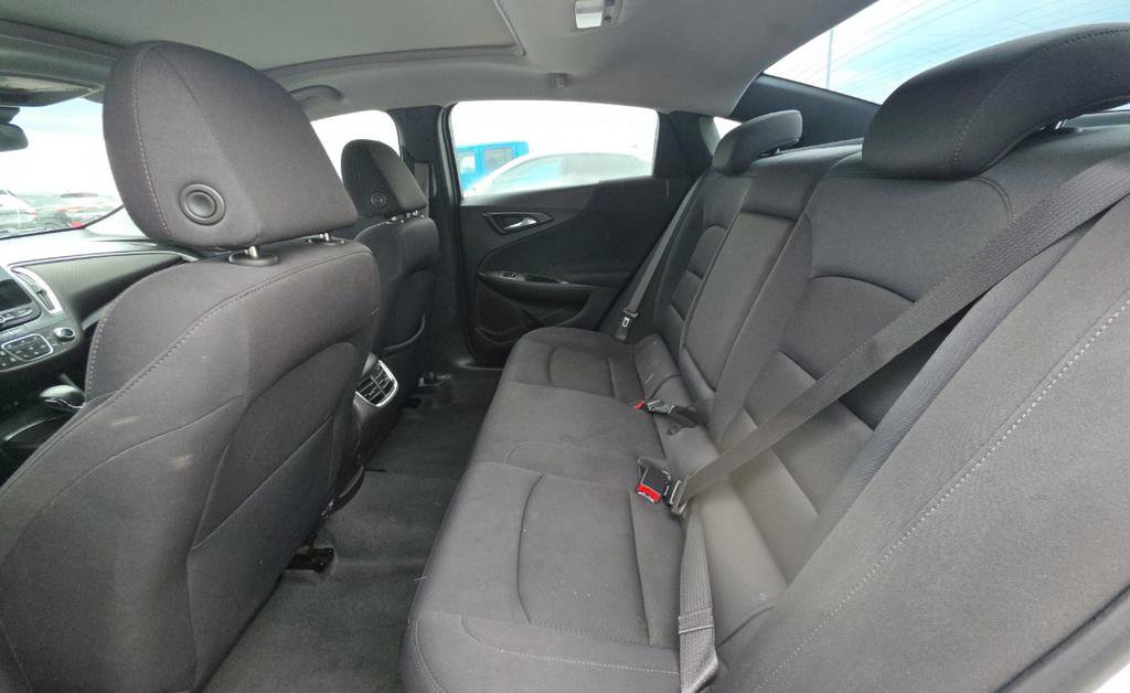 Used 2023 Chevrolet Malibu LT w/ Driver Confidence Package FWD image 15