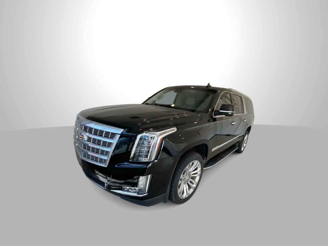 Used 2020 Cadillac Escalade ESV Luxury w/ LPO, Radiant Package AWD/4WD image 4
