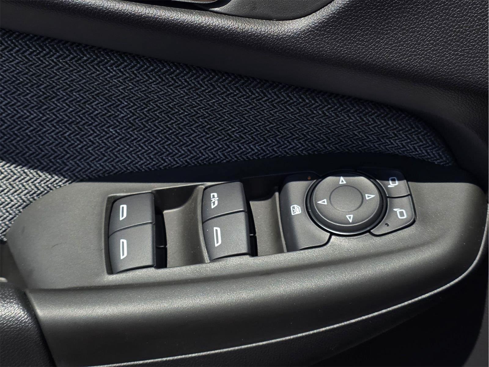 New 2026 Chevrolet TrailBlazer LT w/ Convenience Package FWD image 19