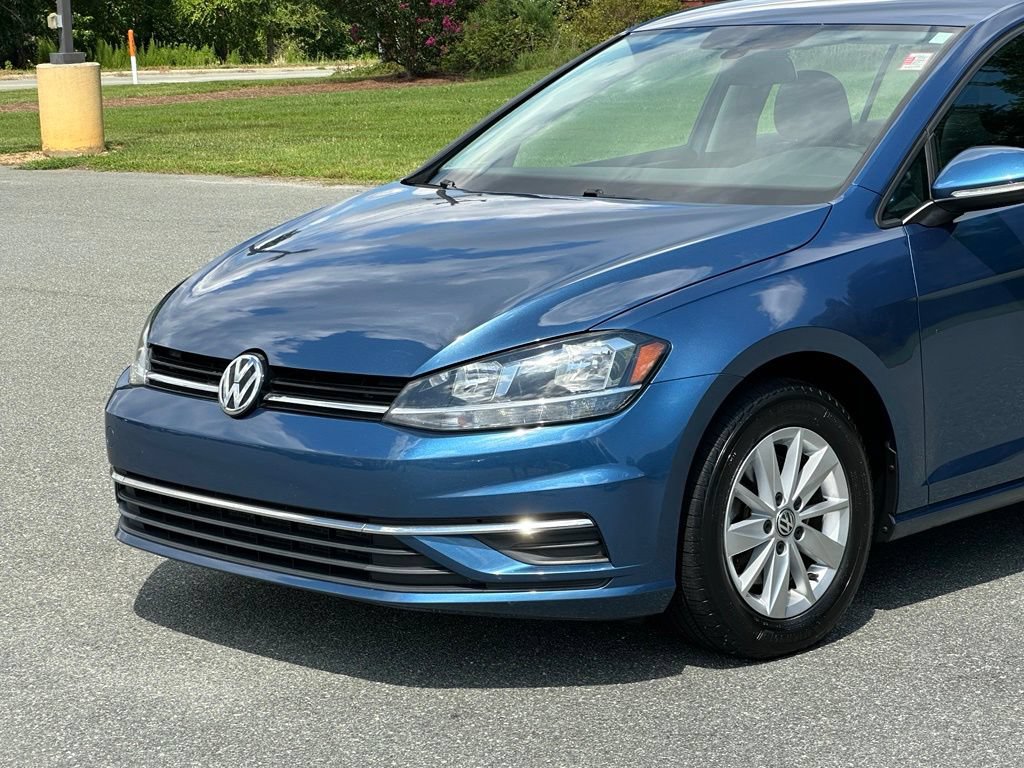 Used 2018 Volkswagen Golf S FWD image 32