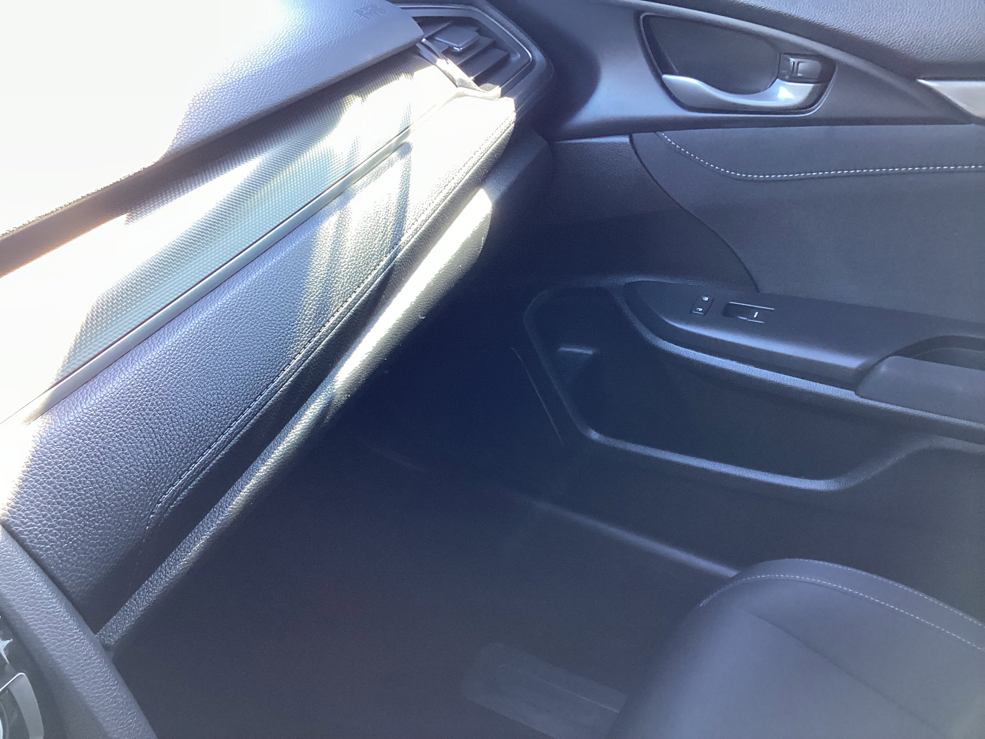 Used 2019 Honda Civic EX image 30