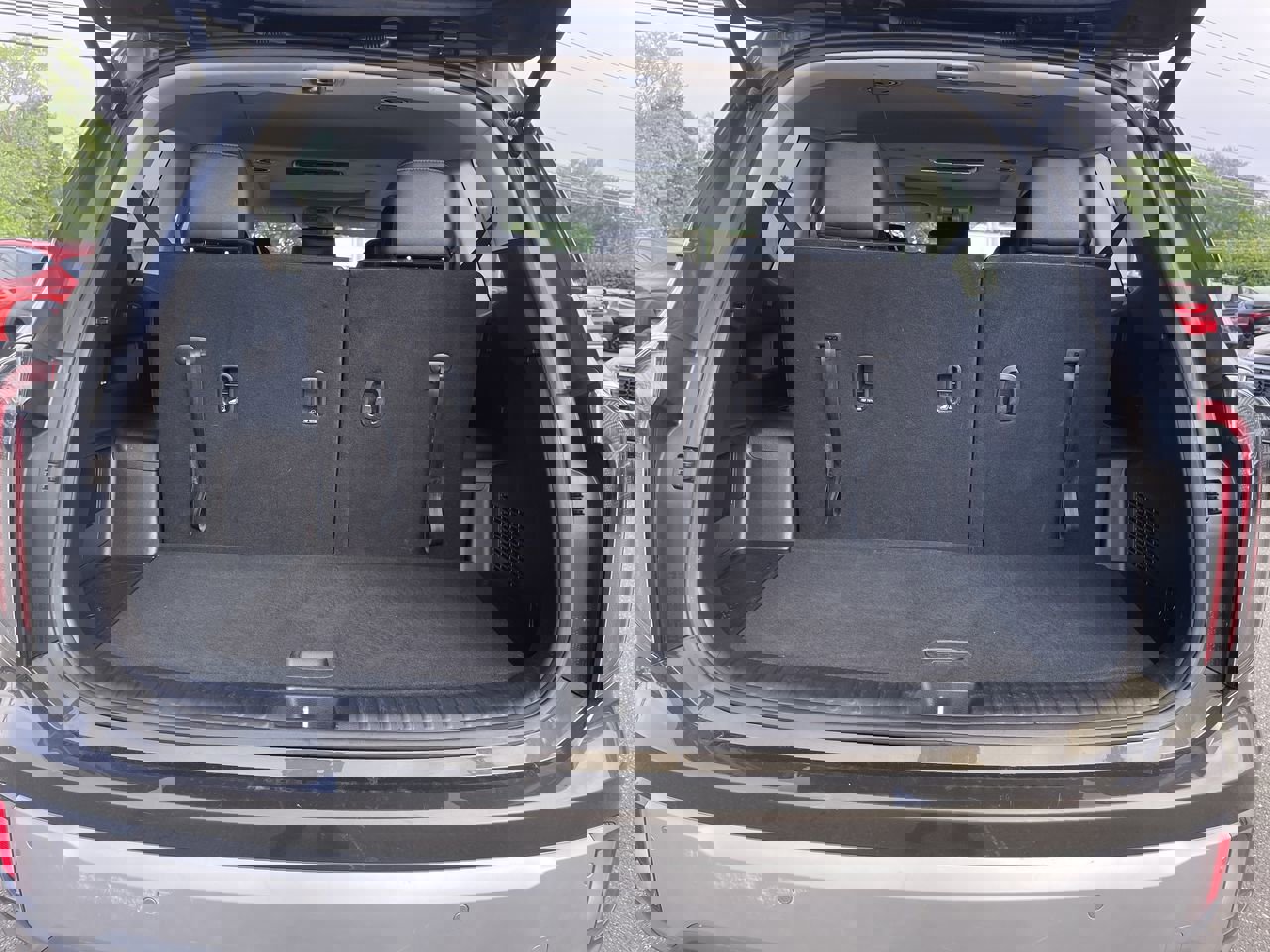 Used 2024 Kia Telluride EX image 11