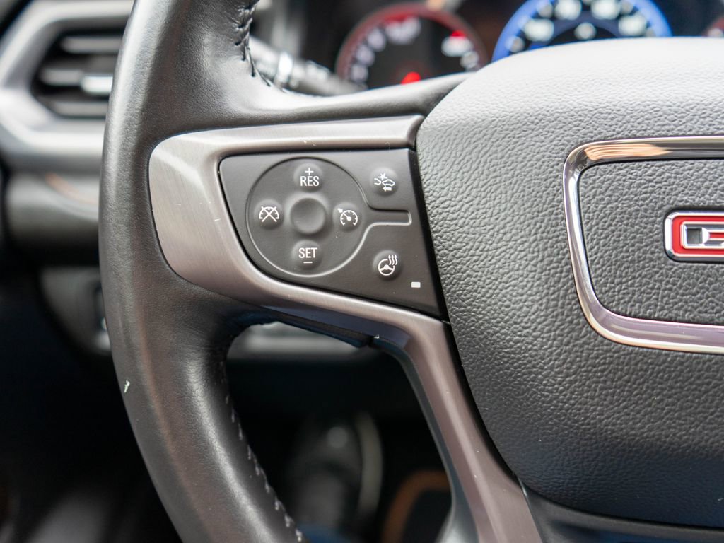 Used 2021 GMC Acadia AT4 w/ Technology Package image 23