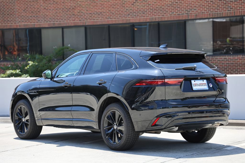 Certified 2026 Jaguar F-PACE R-Dynamic S AWD/4WD image 2
