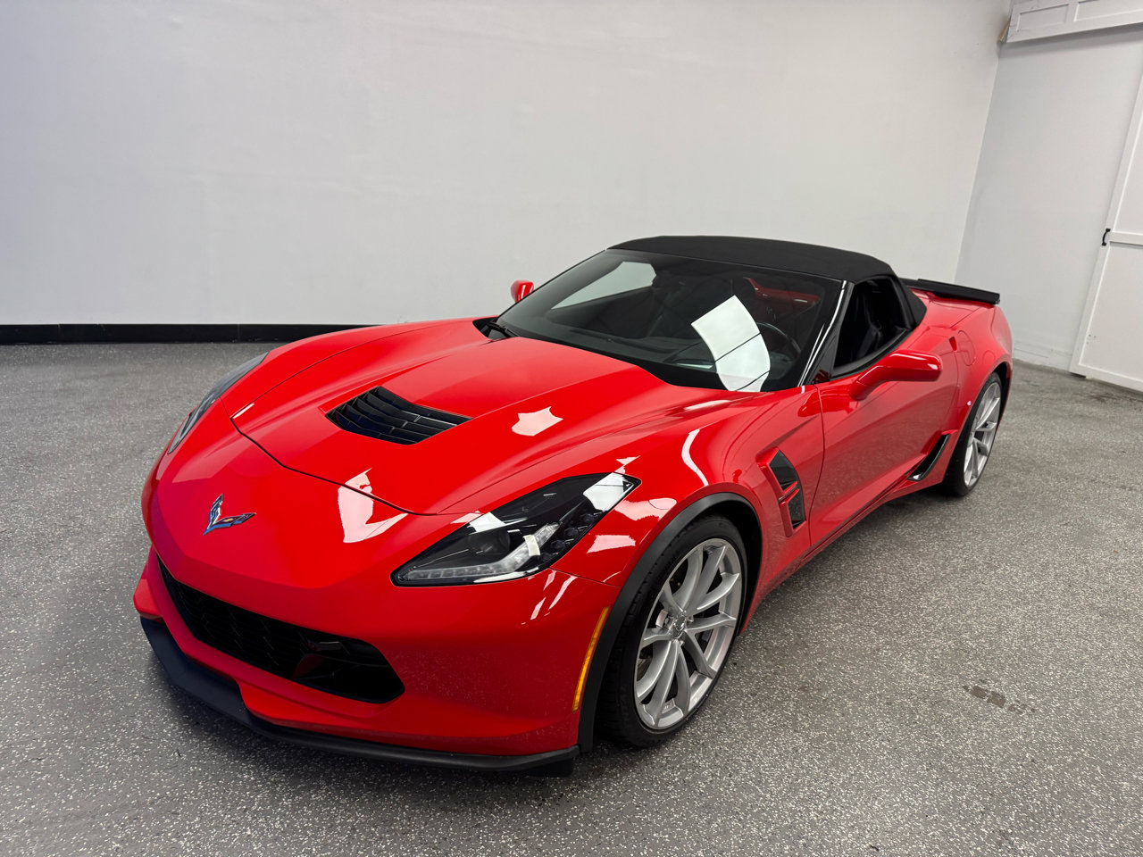 Used 2018 Chevrolet Corvette Grand Sport image 21