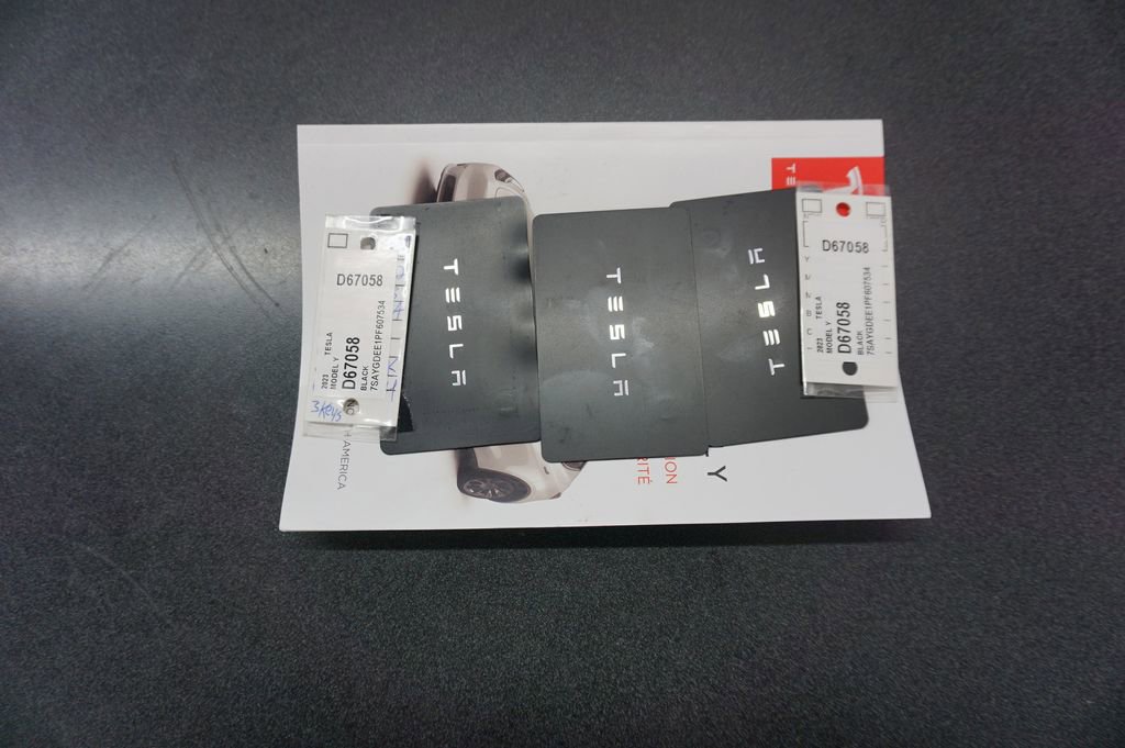 Used 2023 Tesla Model Y Long Range image 22