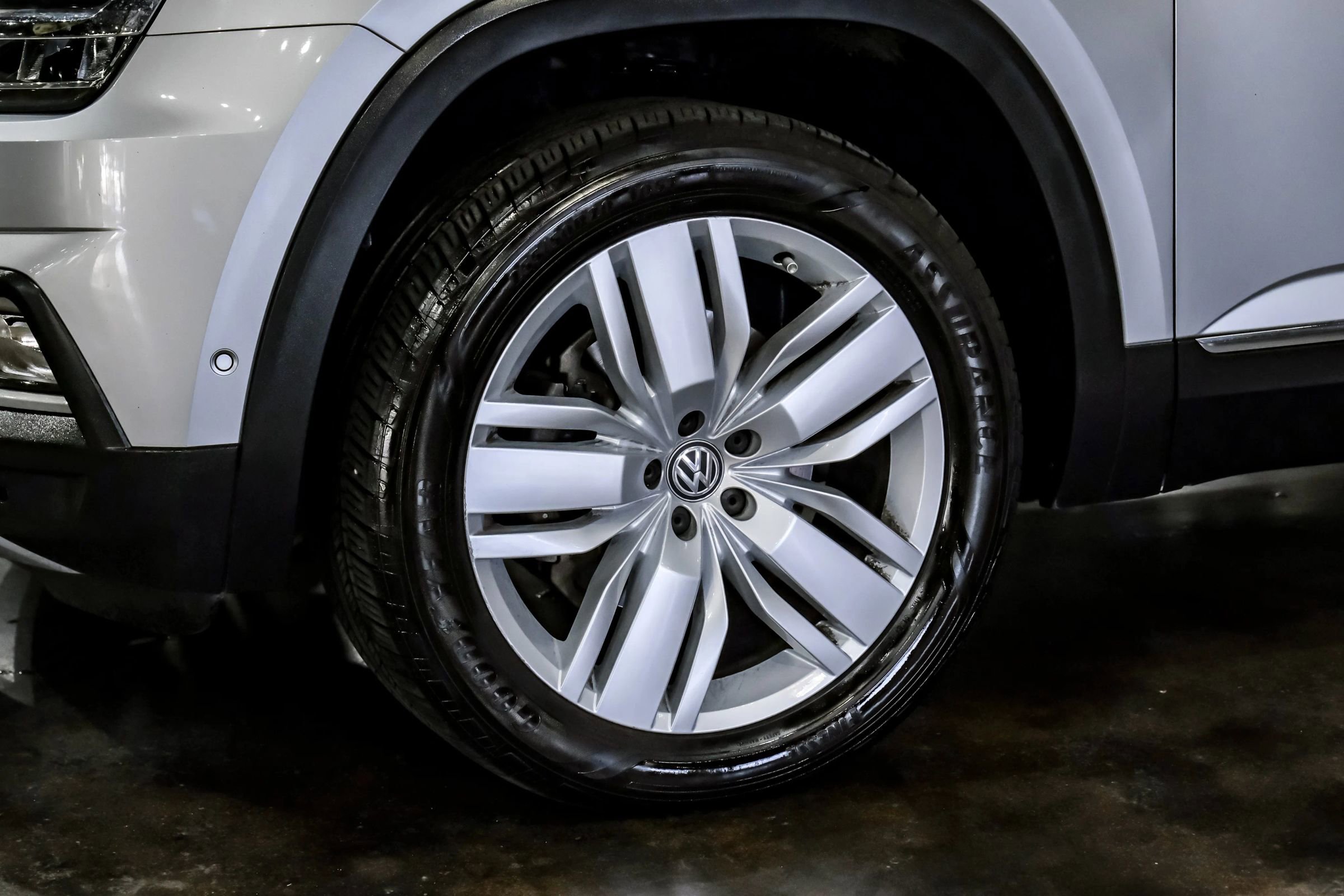 Used 2018 Volkswagen Atlas SEL Premium image 57