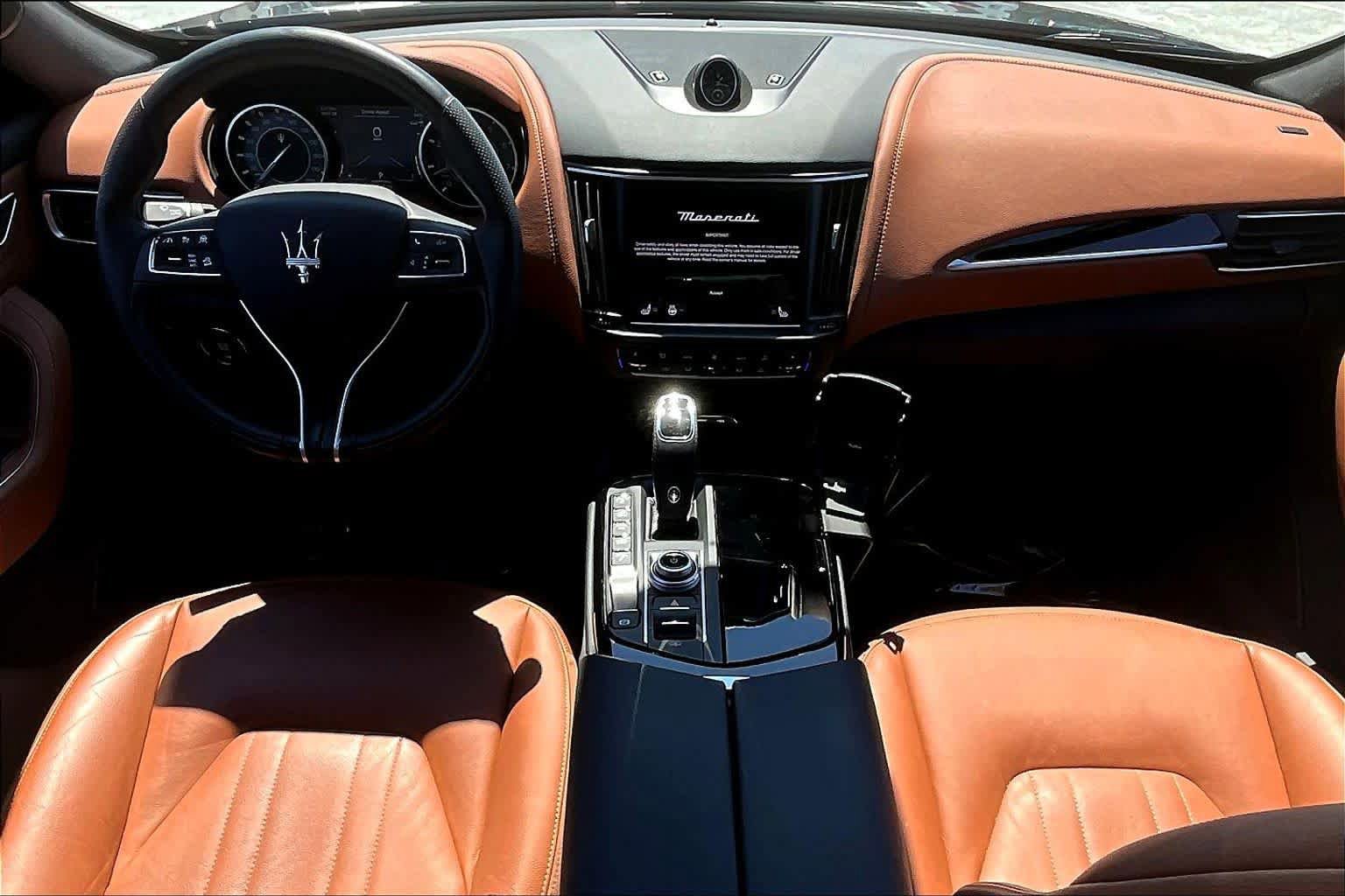 Used 2021 Maserati Levante AWD/4WD image 15