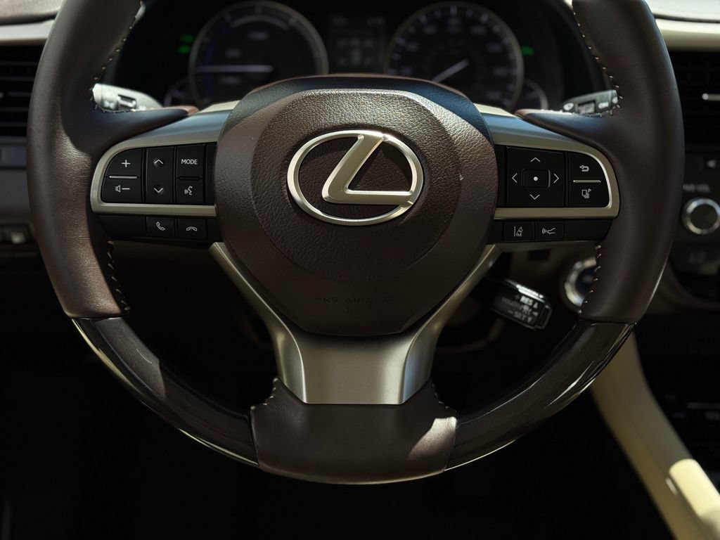 Used 2017 Lexus RX 450h AWD image 14