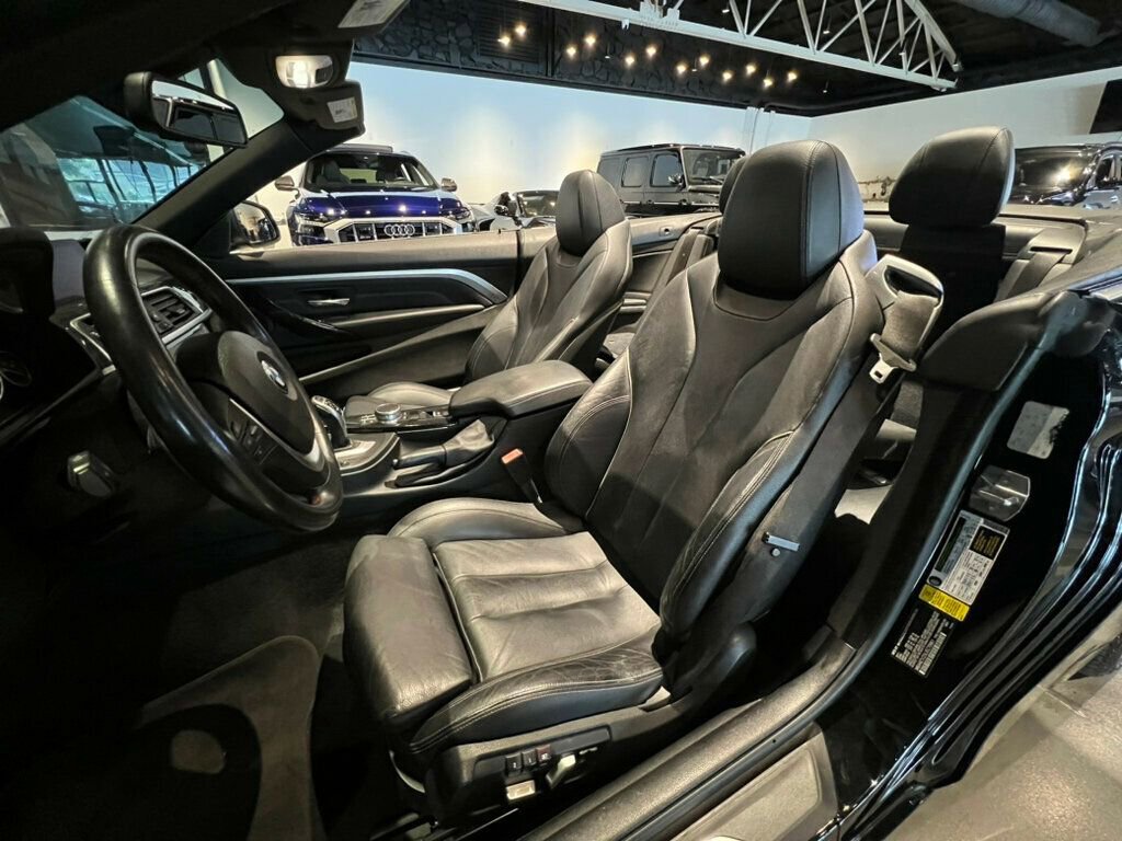 Used 2018 BMW 430i Convertible image 16