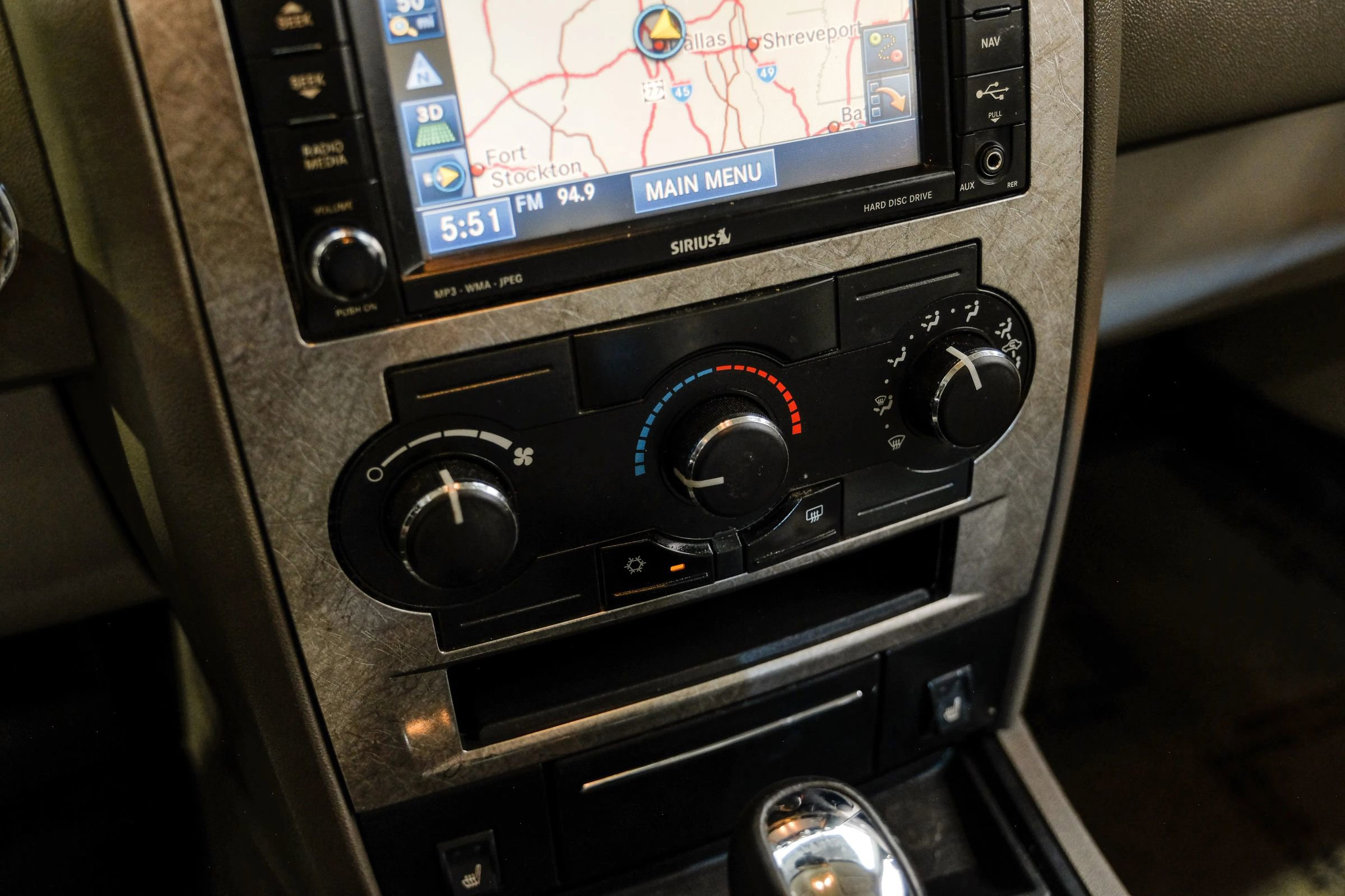 Used 2008 Chrysler 300 Touring image 30