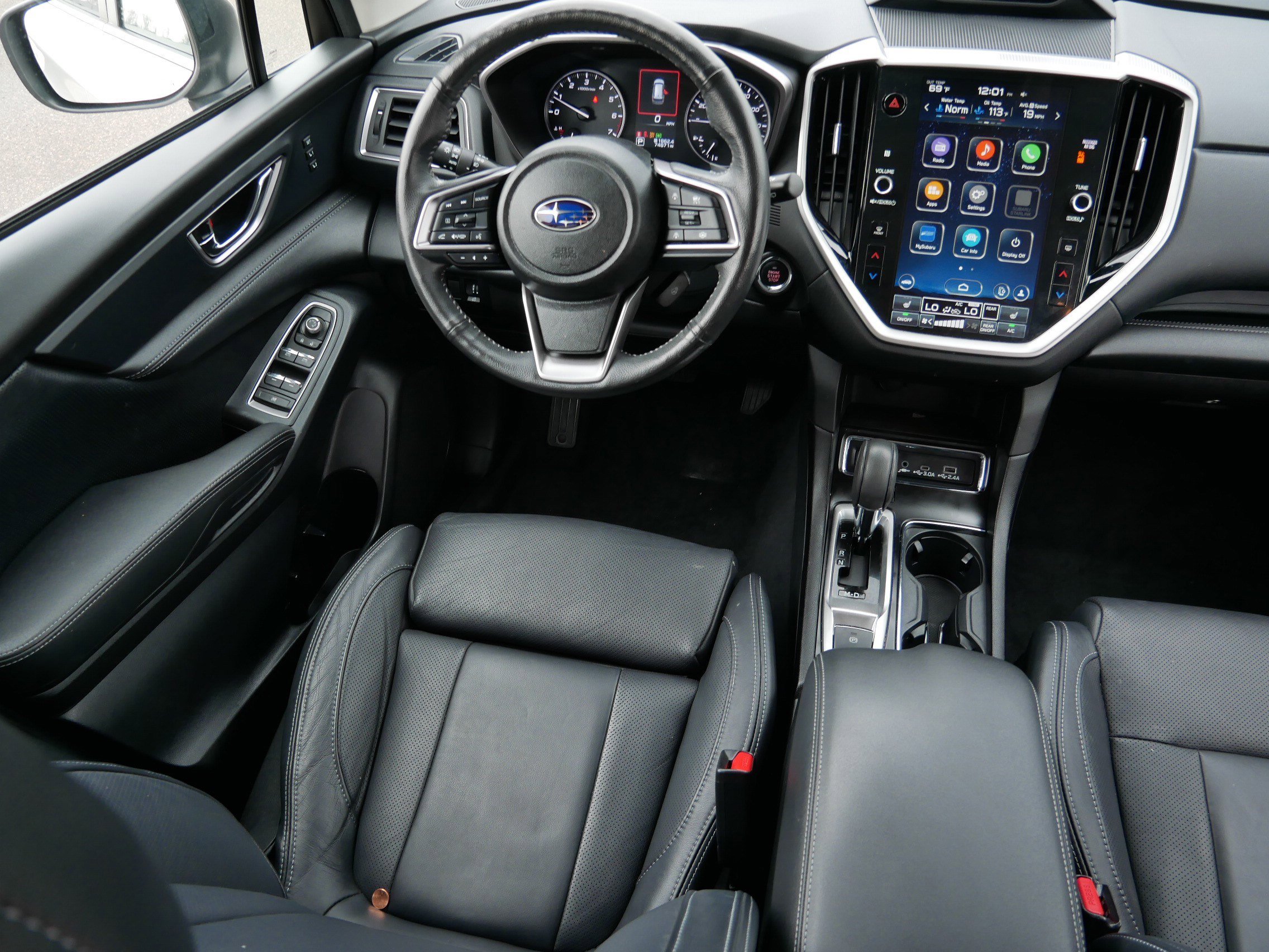 Used 2023 Subaru Ascent Limited image 9