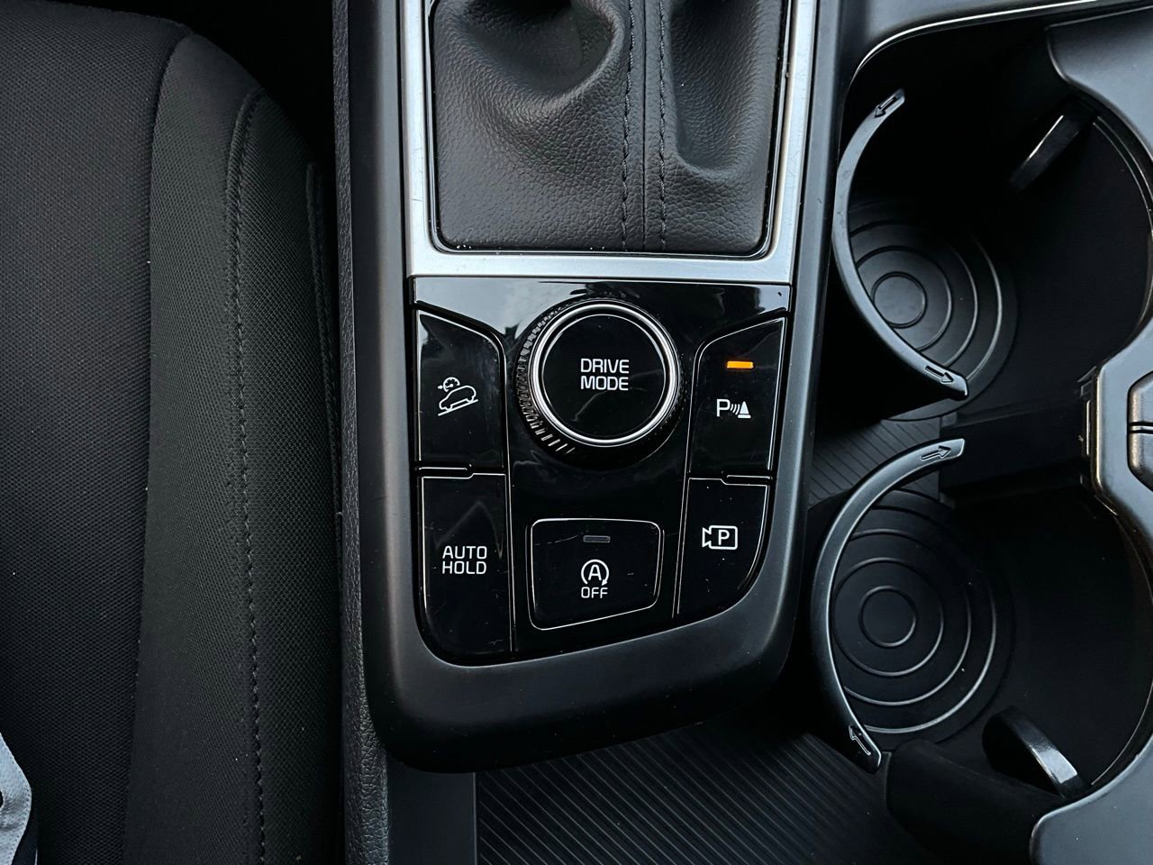 Used 2025 Kia Sportage LX image 22