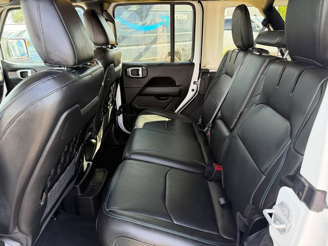 Used 2023 Jeep Wrangler Unlimited Rubicon 4xe w/ Cold Weather Group AWD/4WD image 26