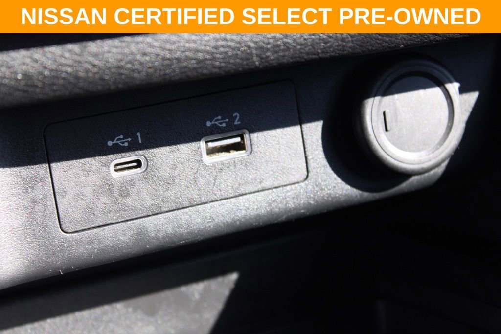 Certified 2023 Nissan Rogue SV image 38