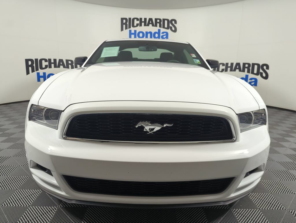 Used 2014 Ford Mustang Coupe w/ Equipment Group 102A RWD image 3