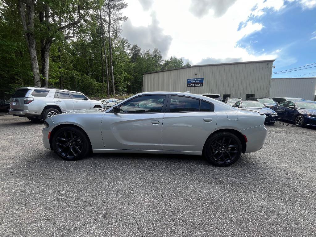 Used 2023 Dodge Charger SXT w/ Blacktop Package RWD image 5