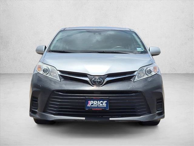 Used 2020 Toyota Sienna LE FWD video 2