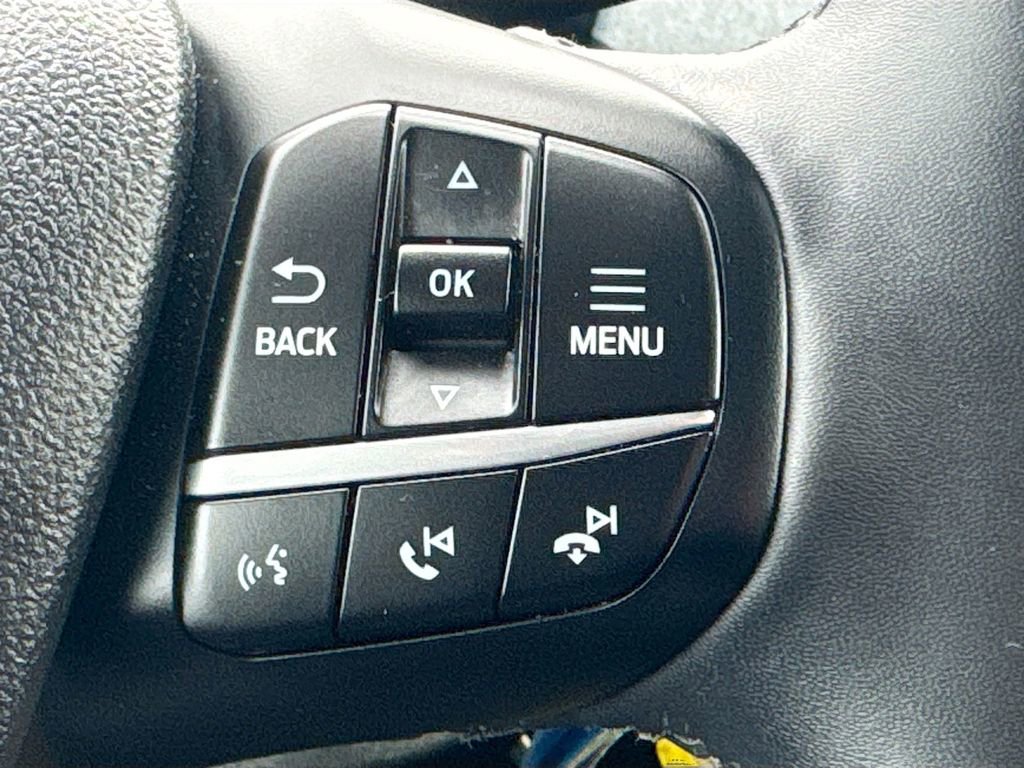 Used 2023 Ford Maverick XLT w/ XLT Luxury Package image 12