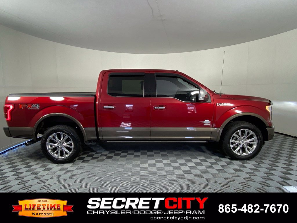 Used 2016 Ford F150 King Ranch w/ Equipment Group 601A Luxury AWD/4WD image 8