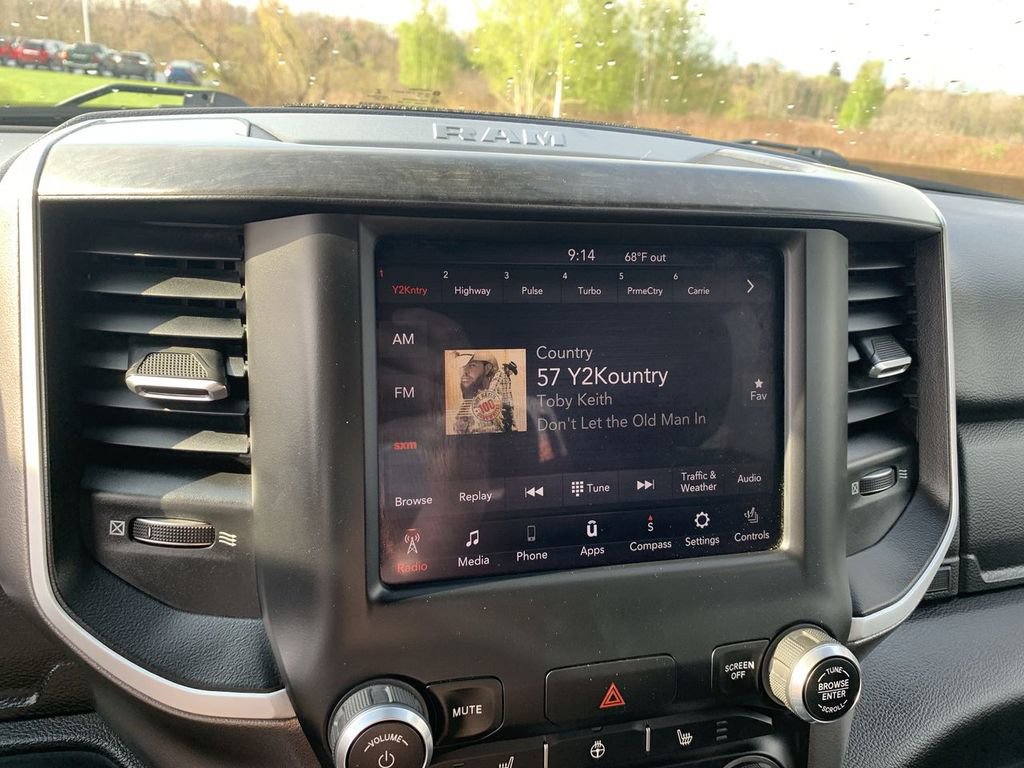 Used 2020 RAM 2500 Big Horn w/ Level 1 Equipment Group image 17