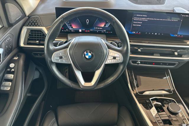Used 2024 BMW X7 xDrive40i image 13