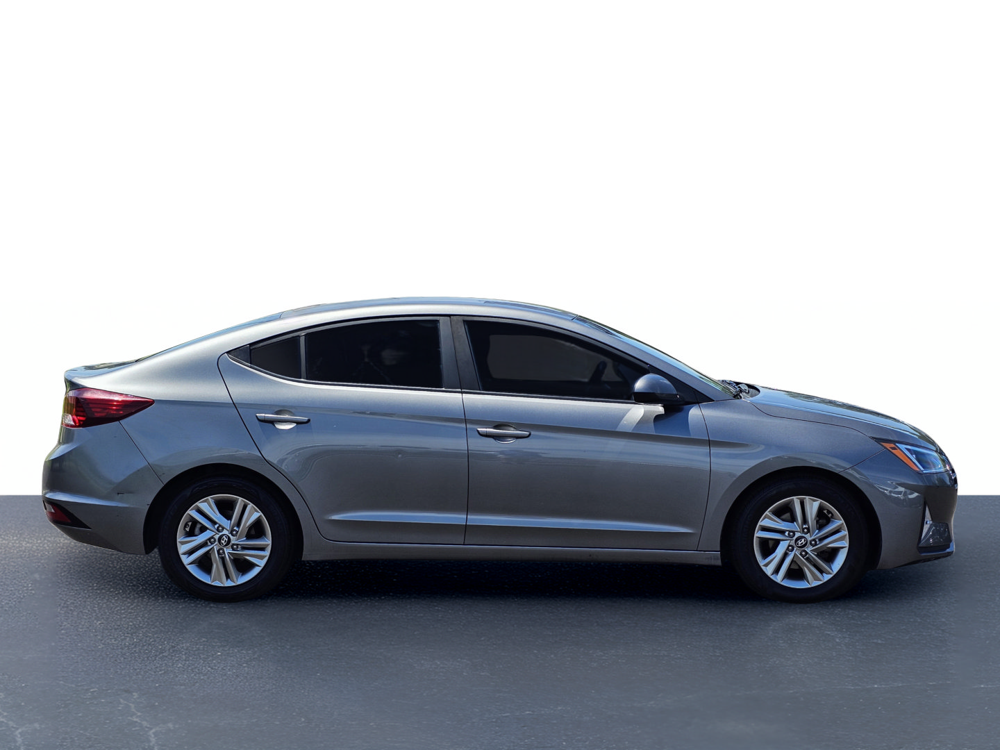 Used 2019 Hyundai Elantra SEL w/ Cargo Package FWD image 7