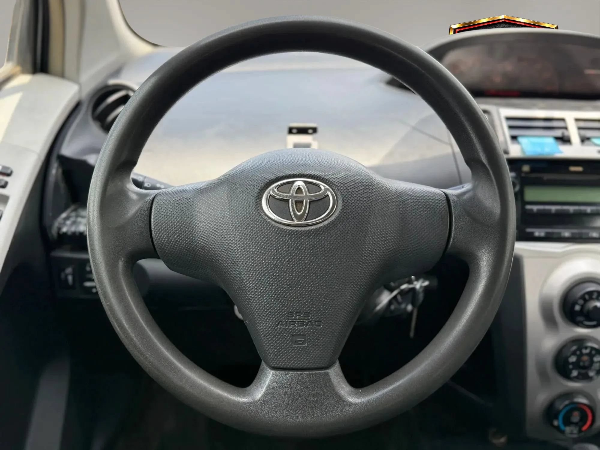 Used 2009 Toyota Yaris 2-Door Hatchback FWD image 24