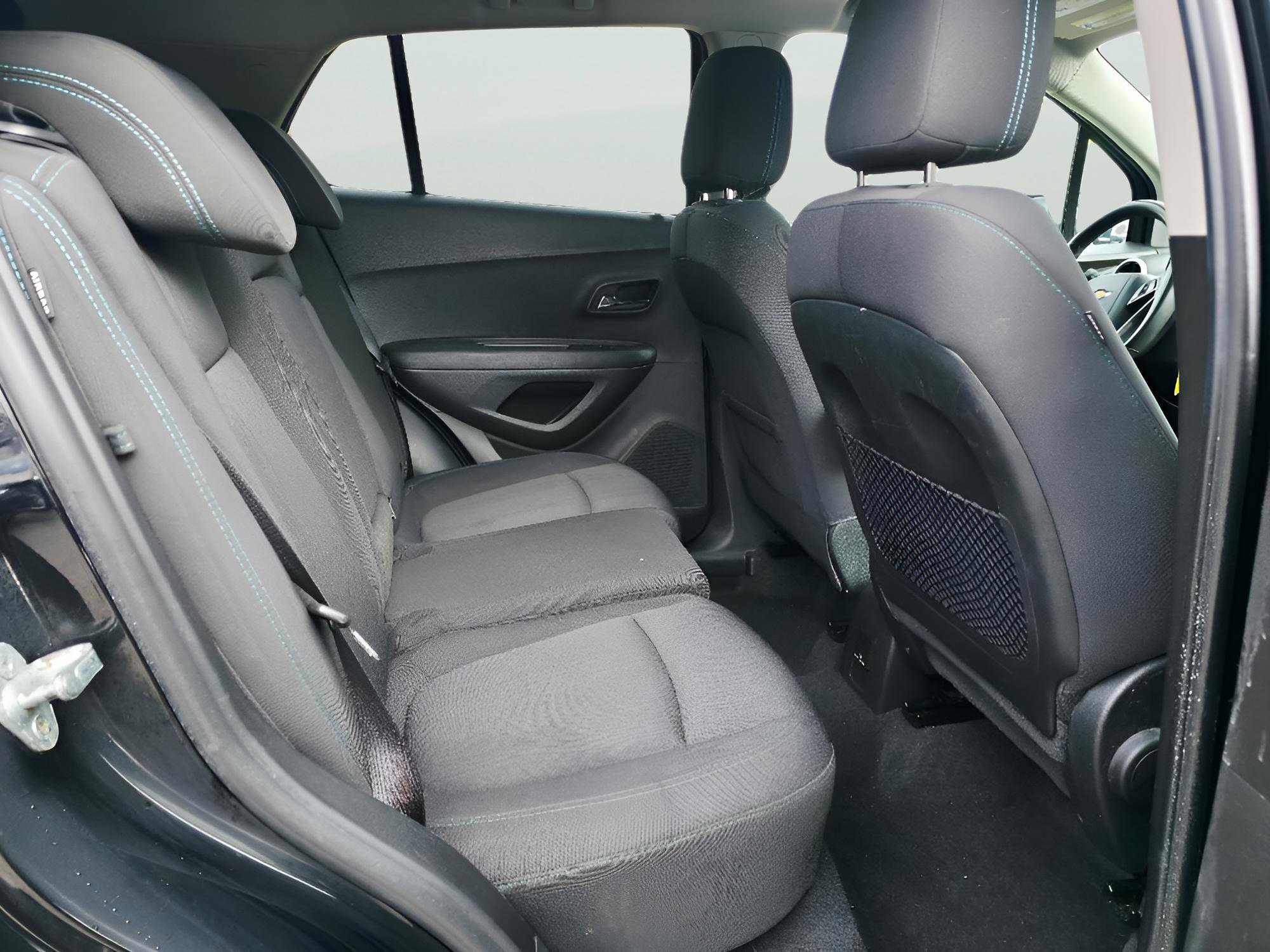 Used 2016 Chevrolet Trax LT image 10