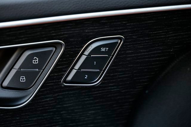 New 2026 Audi Q7 3.0T Premium Plus image 16