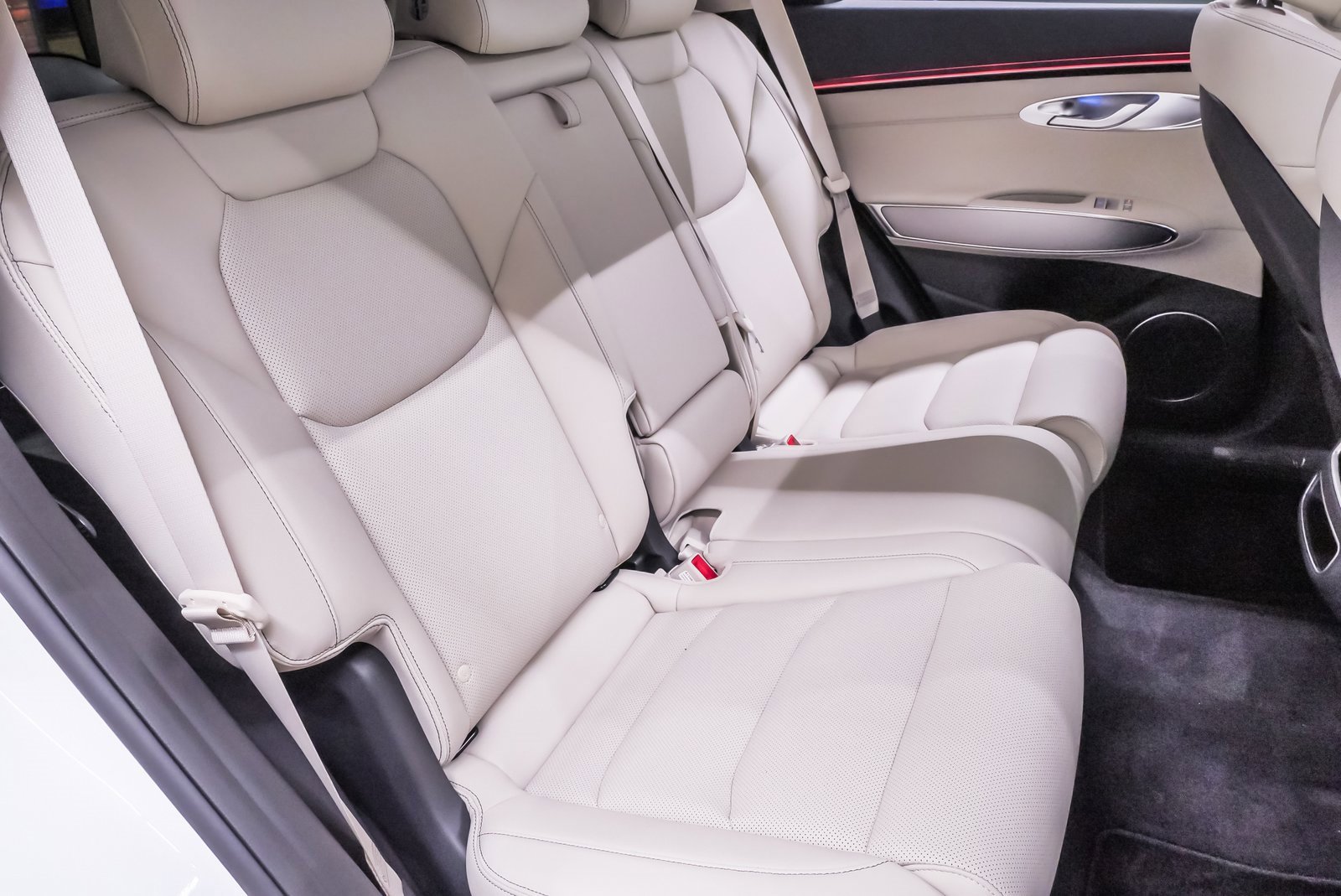 Certified 2026 Genesis GV70 2.5T Select image 12