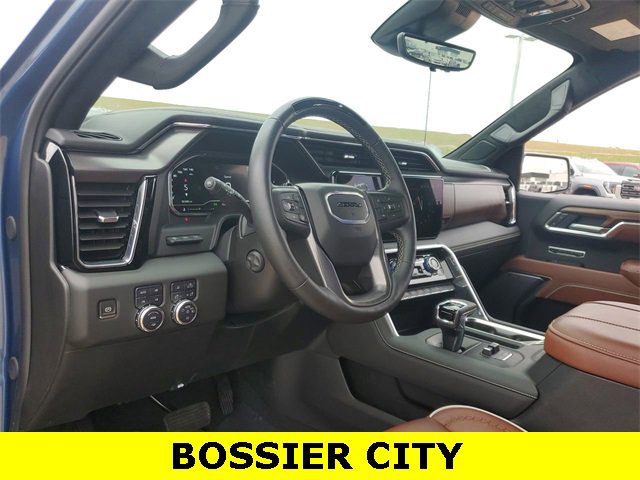 Used 2025 GMC Sierra 1500 Denali Ultimate image 10