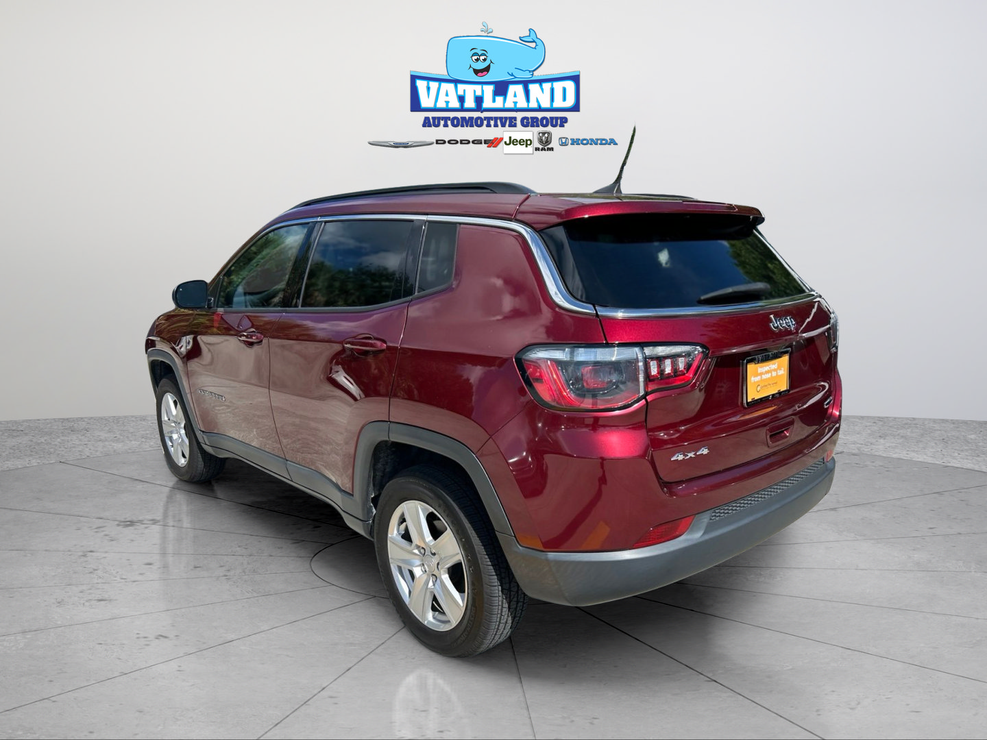 Used 2022 Jeep Compass Latitude AWD/4WD image 3