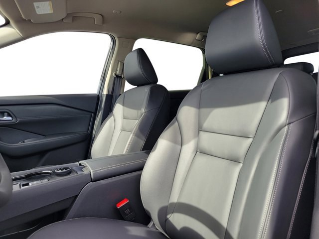 New 2025 Nissan Rogue SL image 18