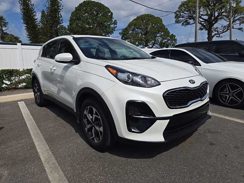 Certified 2021 Kia Sportage LX FWD image 3