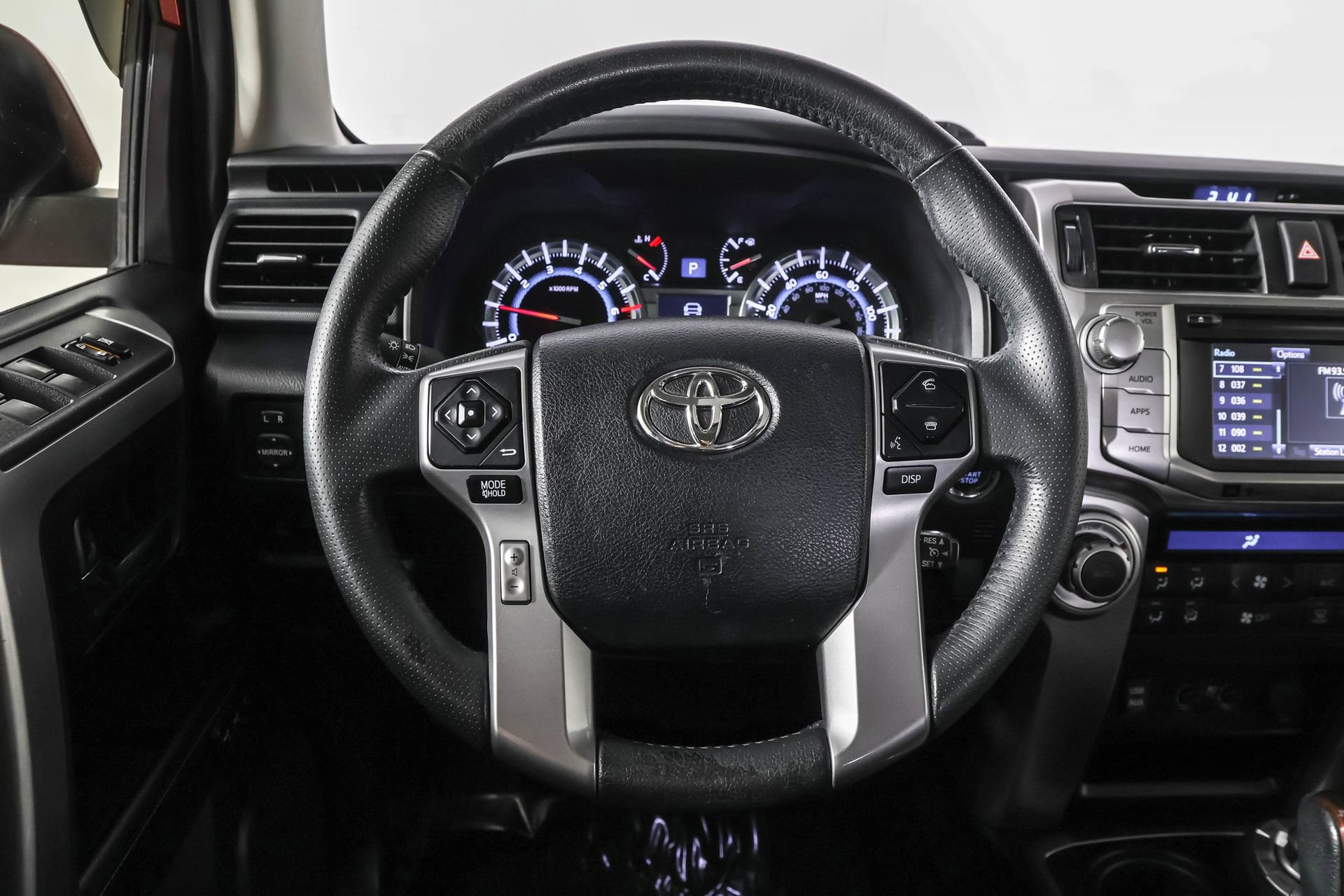 Used 2018 Toyota 4Runner Limited image 24
