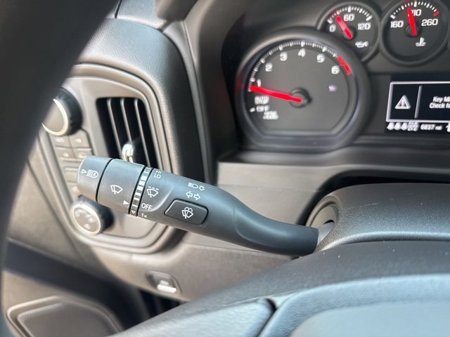 Used 2025 Chevrolet Silverado 1500 Custom w/ Turbomax Blackout Package image 17