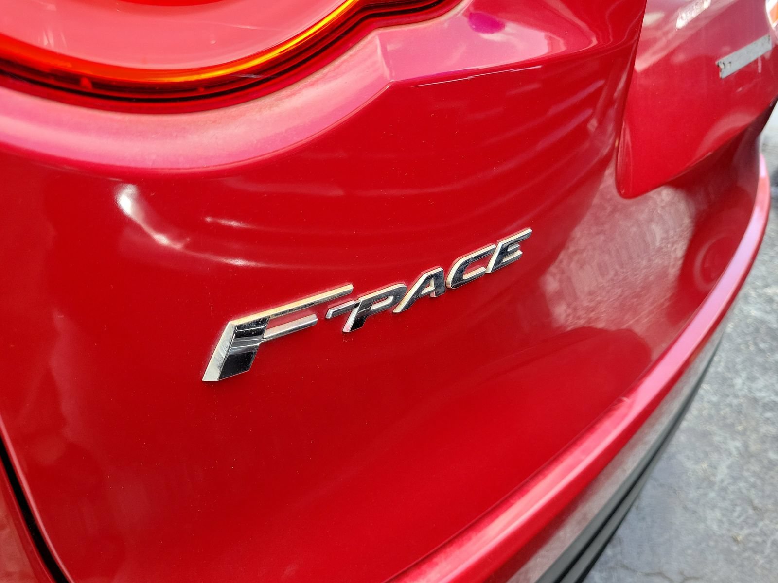 Used 2017 Jaguar F-PACE Prestige AWD/4WD image 6