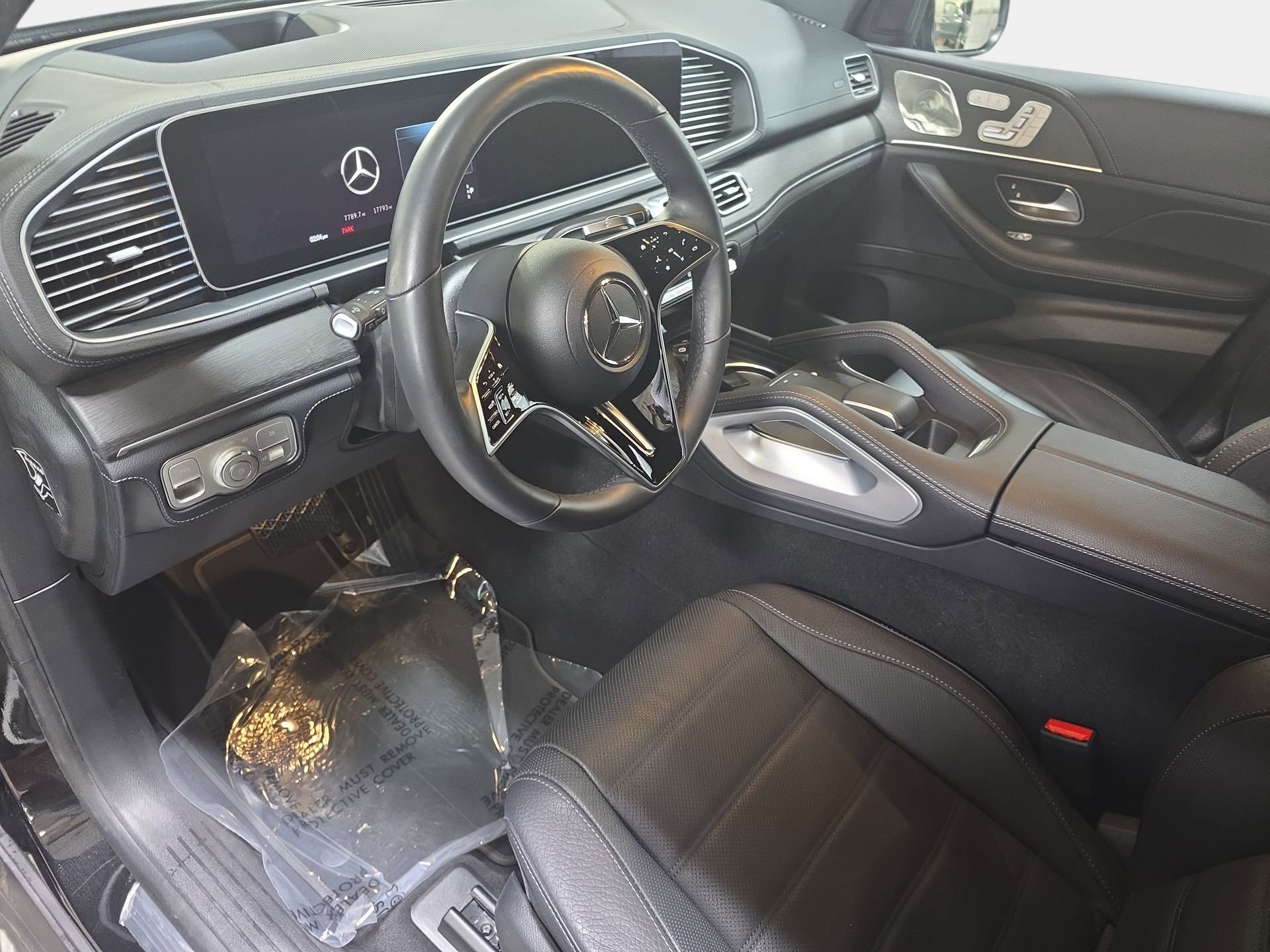 Used 2024 Mercedes-Benz GLE 450e 4MATIC image 16