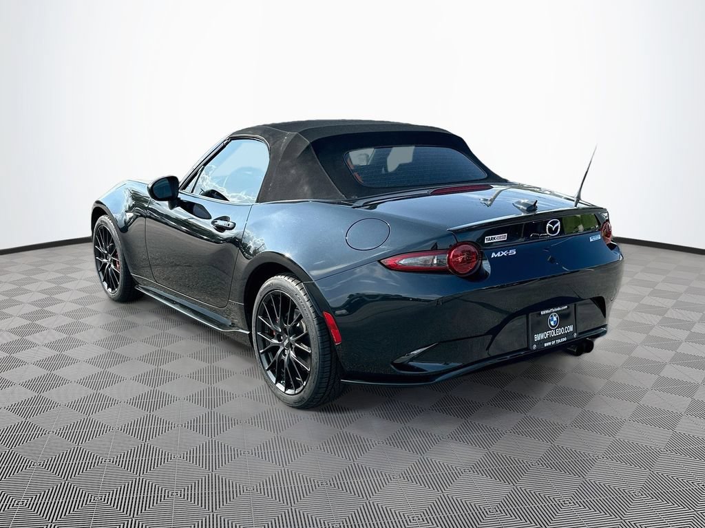 Used 2016 MAZDA MX-5 Miata Club w/ Brembo/BBS Package RWD image 6