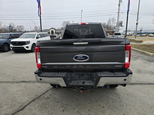 Used 2019 Ford F250 Lariat w/ Lariat Value Package image 4