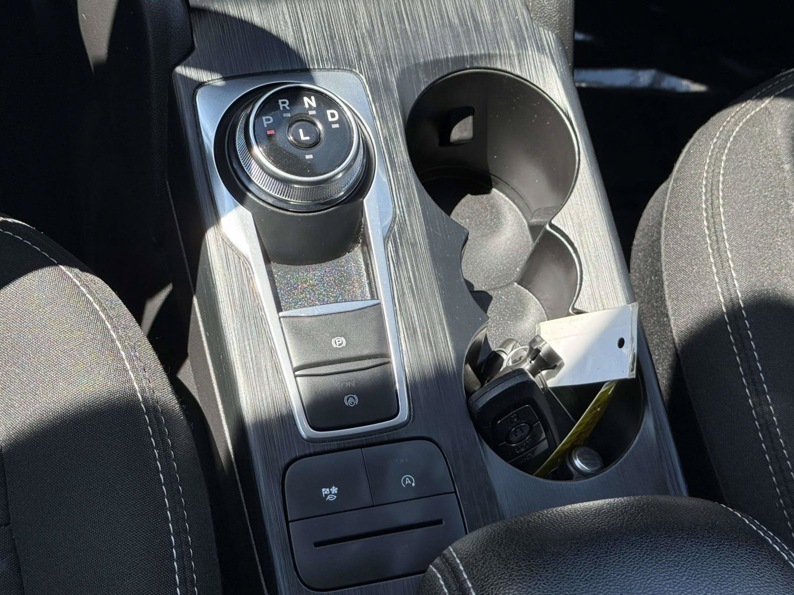 Certified 2025 Ford Escape Active AWD/4WD image 10